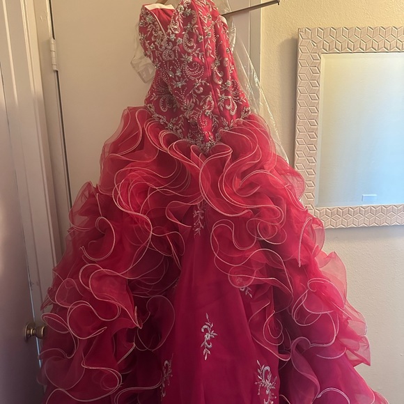 Pink Royal Ball Girls Gown Size 10 with jacket and slip like new - Picture 9 of 10
